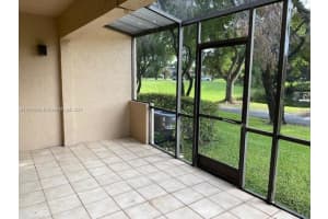 3853 Estepona Ave, Doral, FL 33178, Sold 01/20/22