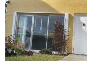 15420 SW 82nd Ln, Miami, FL 33193, Sold 12/09/21