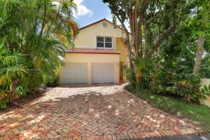 6634 Acacia Ct, South Miami, FL 33143, Sold 12/15/21