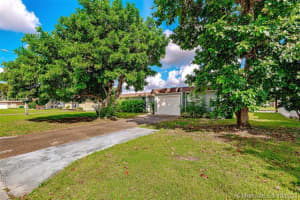 7011 NW 64th St, Tamarac, FL 33321, Sold 12/03/21