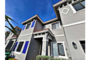 4425 SW 163rd Pl, Miami, FL 33185, Sold 01/03/22