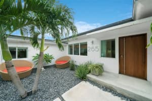 265 Fairway Dr, Miami Beach, FL 33141, Sold 04/18/22