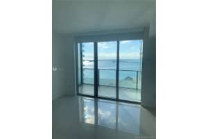 3301, 1300 Brickell Bay Dr #3505, Miami, FL 33131, Sold 11/15/21