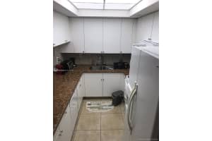 9805 NW 52nd St, Doral, FL 33178, Sold 12/15/21