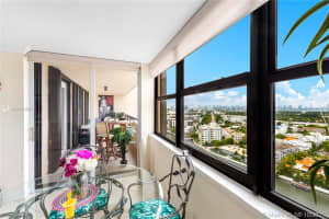 2555 Collins Ave, Miami, FL 33140, Sold 04/26/22