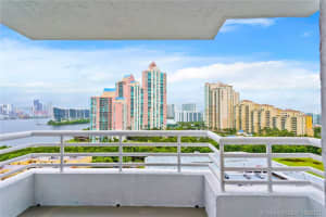 3300 NE 192 St, Aventura, FL 33180, Sold 12/16/21