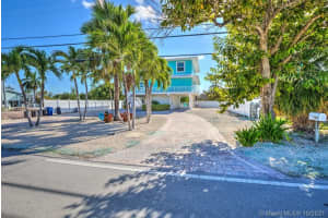 544 Sombrero Beach Rd, Marathon, FL 33050, Sold 12/02/21