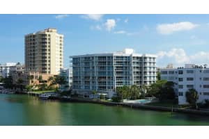 9821 E Bay Harbor Dr, Bay Harbor Islands, FL 33154, Sold 01/07/22