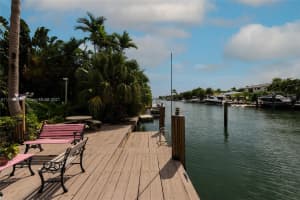 1850 NE 118th Rd, North Miami, FL 33181, Sold 01/21/22