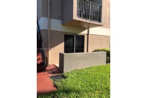 3901 SW 109th Ave #1d, Miami, FL 33165, Sold 11/19/21