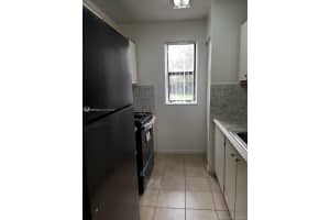 7220 NW 179th St, Hialeah, FL 33015, Sold 03/08/22
