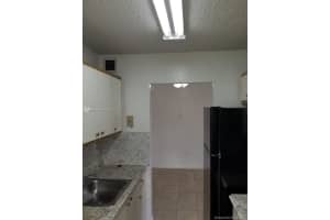 7220 NW 179th St, Hialeah, FL 33015, Sold 03/08/22