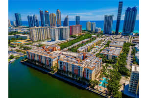17100 N Bay Rd, Sunny Isles Beach, FL 33160, Sold 01/04/22