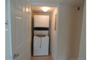 2640 S University Dr, Davie, FL 33328, Sold 11/30/21
