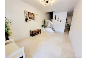 10705 NW 76th Ln, Medley, FL 33178, Sold 12/06/21