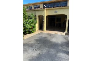 3549 Estepona Ave, Doral, FL 33178, Sold 02/24/22