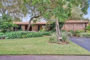 19940 NE 23rd Ave, Miami, FL 33180, Sold 12/20/21