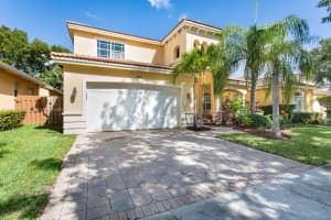 9093 SW 206th St, Cutler Bay, FL 33189, Sold 01/07/22