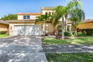9093 SW 206th St, Cutler Bay, FL 33189, Sold 01/07/22