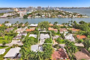 7601 Coquina Dr, North Bay Village, FL 33141, Sold 12/15/21