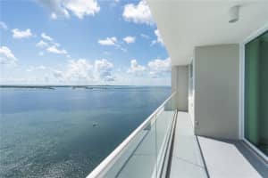 800 Claughton Island Dr, Miami, FL 33131, Sold 01/31/22