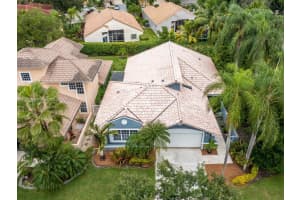 2092 Island Cir, Weston, FL 33326, Sold 12/03/21