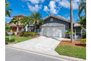 2092 Island Cir, Weston, FL 33326, Sold 12/03/21