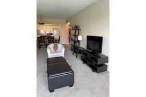 19370 Collins Ave, Sunny Isles Beach, FL 33160, Sold 03/23/22