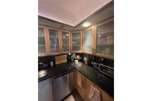 1535 SE 15th St, Fort Lauderdale, FL 33316, Sold 12/20/21