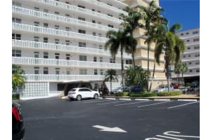 410 Golden Isles Dr, Hallandale Beach, FL 33009, Sold 03/24/22