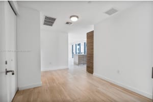 460 NE 28th St, Miami, FL 33137, Sold 03/24/22