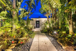 4271 Alton Rd, Miami Beach, FL 33140, Sold 02/28/22