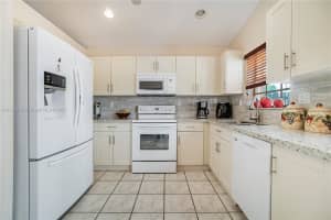 16284 SW 100th Terrace, Miami, FL 33196, Sold 12/13/21