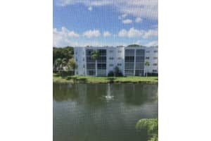 604 NE 2nd St, Dania Beach, FL 33004, Sold 03/23/22