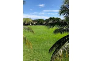 604 NE 2nd St, Dania Beach, FL 33004, Sold 03/23/22