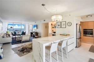 1541 Brickell Ave B2204, Miami, FL 33129, Sold 08/09/22