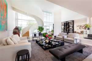 4701 Meridian Ave, Miami Beach, FL 33140, Sold 01/31/22