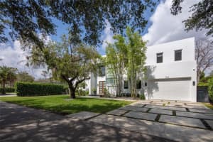 7930 SW 52nd Ct, Miami, FL 33143, Sold 03/22/22