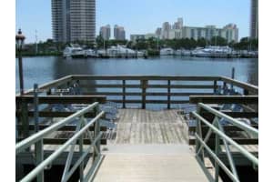 19999 E Country Club Dr, Aventura, FL 33180, Sold 01/06/22