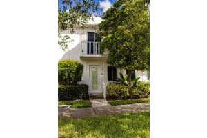 2641 NE 212th Terrace, Miami, FL 33180, Sold 01/19/22