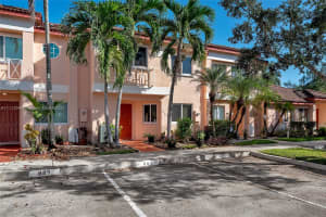 883 NW 208th Terrace, Pembroke Pines, FL 33029, Sold 12/16/21