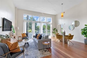 2001 Meridian Ave, Miami Beach, FL 33139, Sold 12/02/21