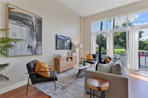 2001 Meridian Ave, Miami Beach, FL 33139, Sold 12/02/21