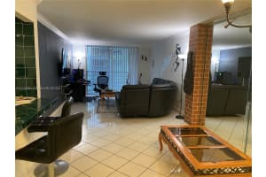 14195 SW 87th St APT B309, Miami, FL 33183, Sold 04/20/22