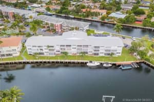 470 Paradise Isle Blvd, Hallandale Beach, FL 33009, Sold 12/17/21
