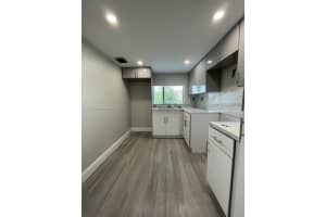 9400 W Flagler St, Miami, FL 33174, Sold 12/17/21