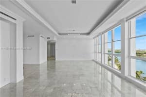 5055 Collins Ave PH K/L, Miami Beach, FL 33140, Sold 01/19/22