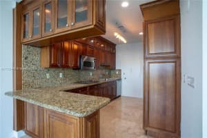 5055 Collins Ave PH K/L, Miami Beach, FL 33140, Sold 01/19/22
