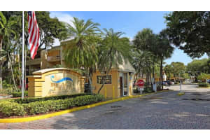 9365 Fontainebleau Blvd APT E102, Miami, FL 33172, Sold 12/23/21