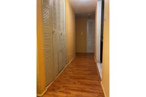 9365 Fontainebleau Blvd APT E102, Miami, FL 33172, Sold 12/23/21